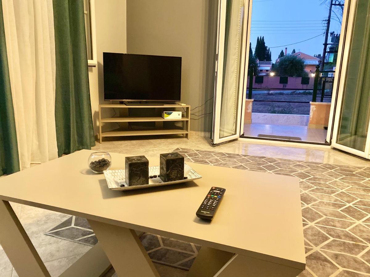 Apartament Ivy House Modern Life Near Corfu Town Kontokali Zewnętrze zdjęcie